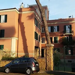 https://vecchia-roma-resort.it-romehotels.com