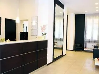 Hotel Paradiso Милан 2*,